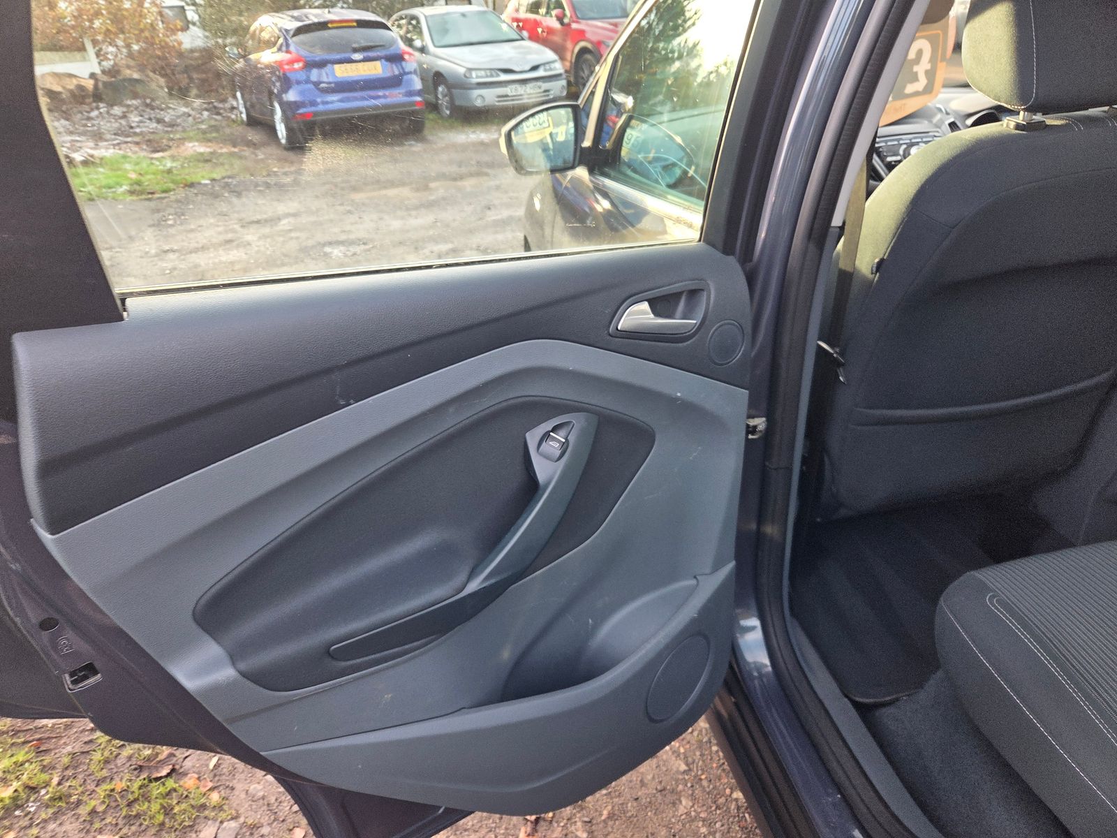 Ford C-Max 2.0L Titanium TDCi Auto MPV 5dr Diesel Automatic Euro 5 (138 bhp) 5dr Automatic 2025