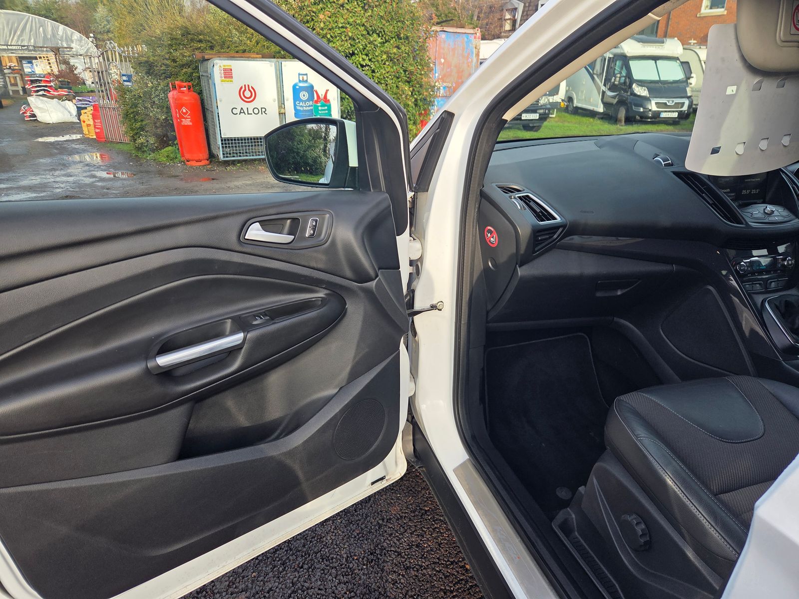 Ford Kuga 2.0L Titanium TDCI SUV 5dr Diesel Manual Euro 6 (148 bhp) 5dr Manual 2025