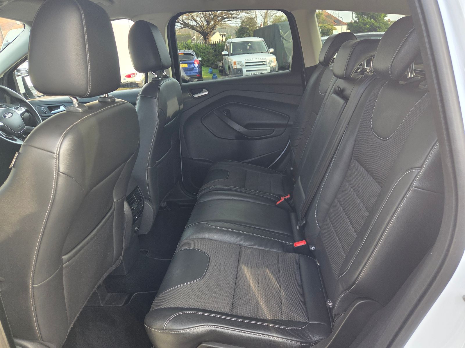 Ford Kuga 2.0L Titanium TDCI SUV 5dr Diesel Manual Euro 6 (148 bhp) 5dr Manual 2025