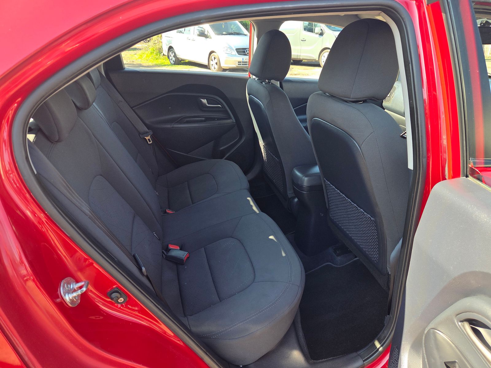 Kia Rio 1.4 2 Hatchback 5dr Petrol Auto Euro 5 (107 bhp) 5dr Automatic 2026