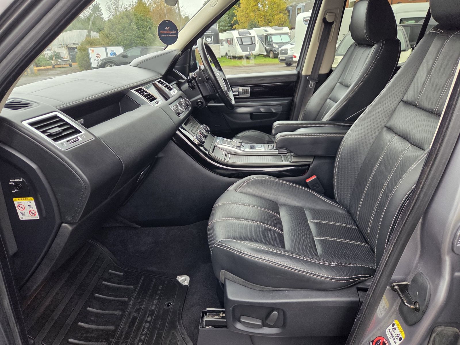 Land Rover Range Rover Sport 3.0L HSE Luxury SDV6 Auto SUV 5dr Diesel Automatic Euro 5 (255 bhp) 5dr Automatic 2025