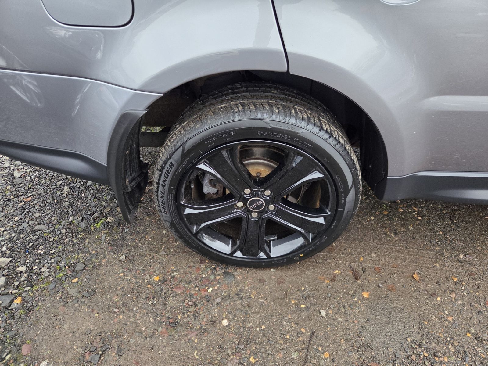 Land Rover Range Rover Sport 3.0L HSE Luxury SDV6 Auto SUV 5dr Diesel Automatic Euro 5 (255 bhp) 5dr Automatic 2025