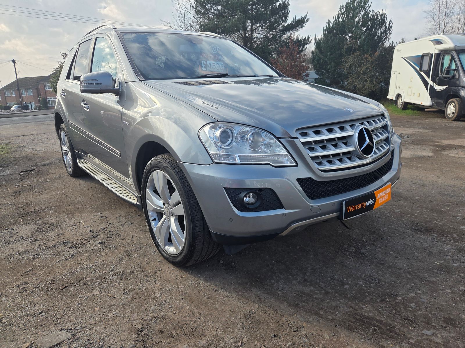 Mercedes-Benz M Class 3.0 ML300 CDI V6 BlueEfficiency Sport SUV 5dr Diesel G-Tronic 4WD Euro 5 (204 ps) 5dr Automatic 2026