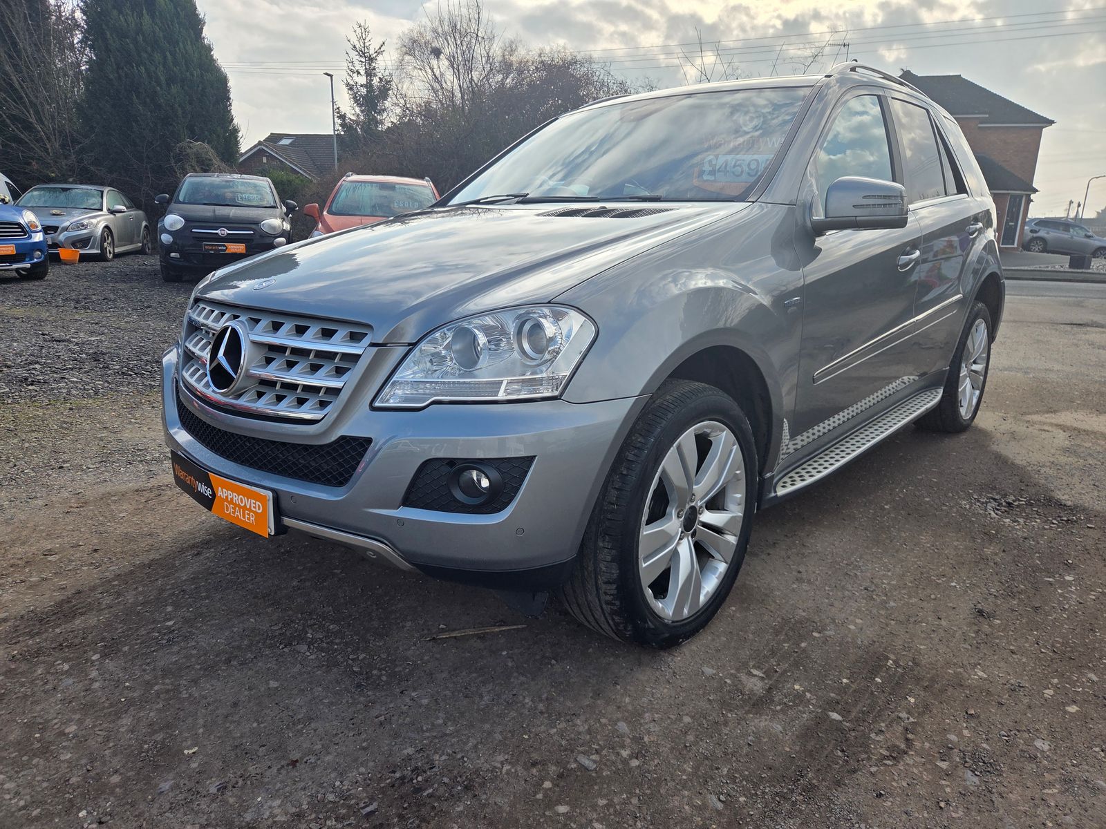 Mercedes-Benz M Class 3.0 ML300 CDI V6 BlueEfficiency Sport SUV 5dr Diesel G-Tronic 4WD Euro 5 (204 ps) 5dr Automatic 2026
