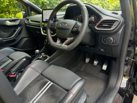 Ford Fiesta 1.5T EcoBoost ST-3 Hatchback 5dr Petrol Manual Euro 6 (s/s) (200 ps) 5dr Manual 2026