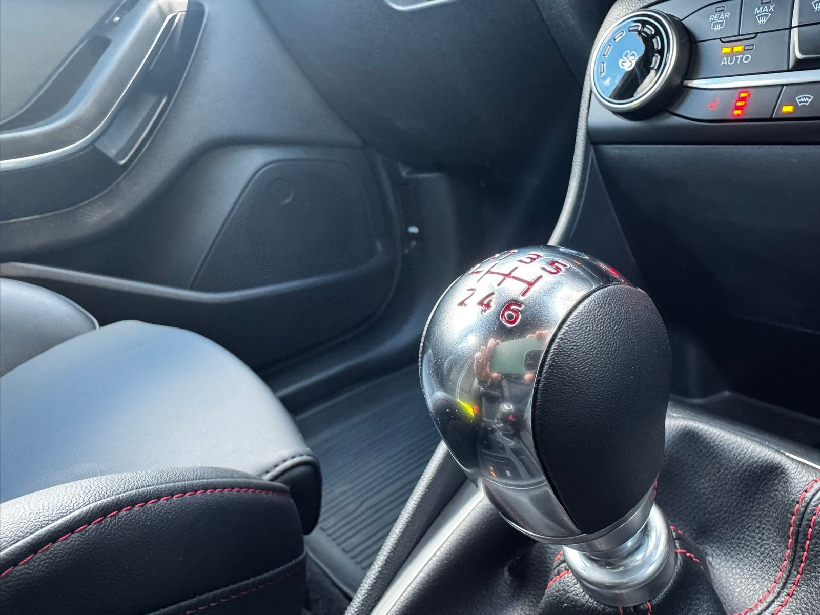 Ford Fiesta 1.5T EcoBoost ST-3 Hatchback 5dr Petrol Manual Euro 6 (s/s) (200 ps) 5dr Manual 2026