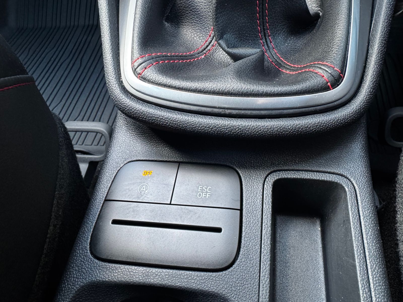 Ford Fiesta 1.5T EcoBoost ST-3 Hatchback 5dr Petrol Manual Euro 6 (s/s) (200 ps) 5dr Manual 2026