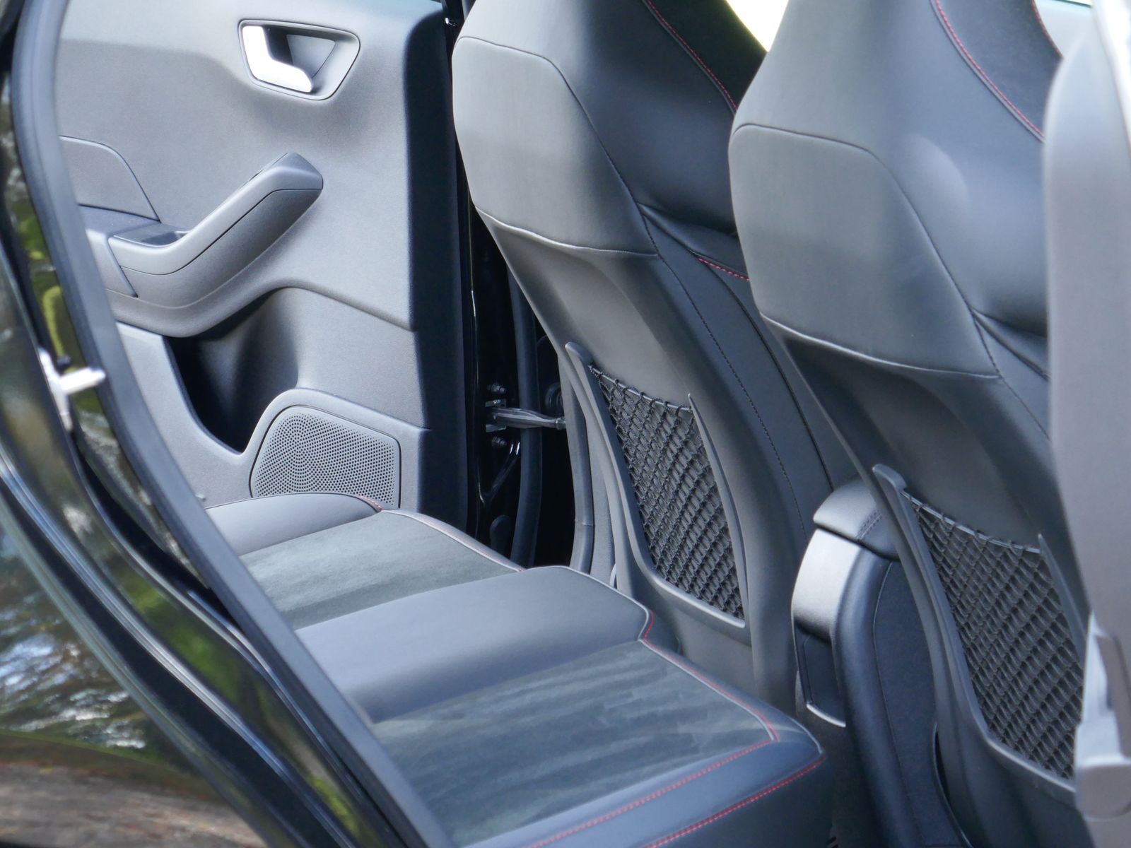 Ford Fiesta 1.5T EcoBoost ST-3 Hatchback 5dr Petrol Manual Euro 6 (s/s) (200 ps) 5dr Manual 2026