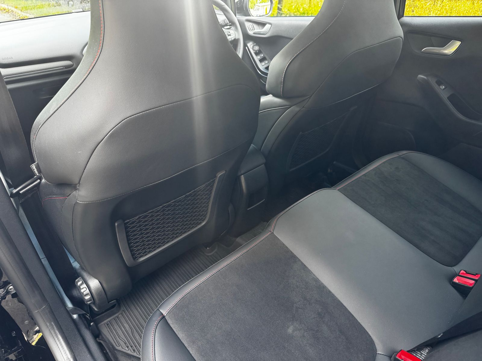 Ford Fiesta 1.5T EcoBoost ST-3 Hatchback 5dr Petrol Manual Euro 6 (s/s) (200 ps) 5dr Manual 2026