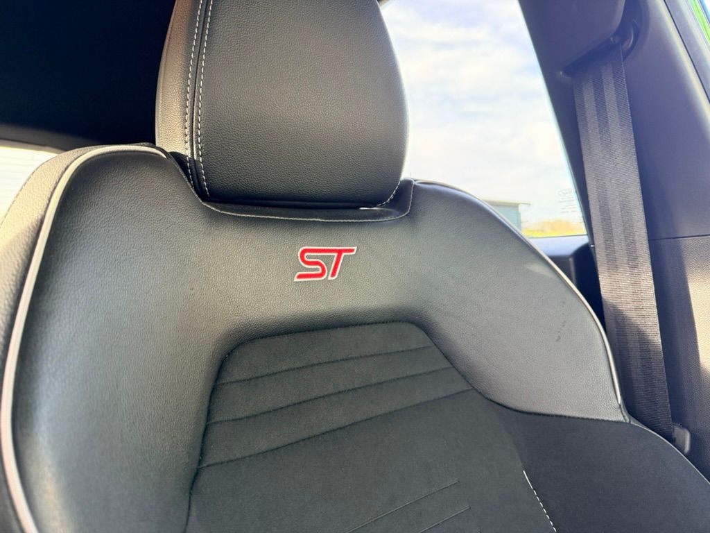 Ford Puma 1.5T EcoBoost ST SUV 5dr Petrol Manual Euro 6 (s/s) (200 ps) 5dr Manual 2026