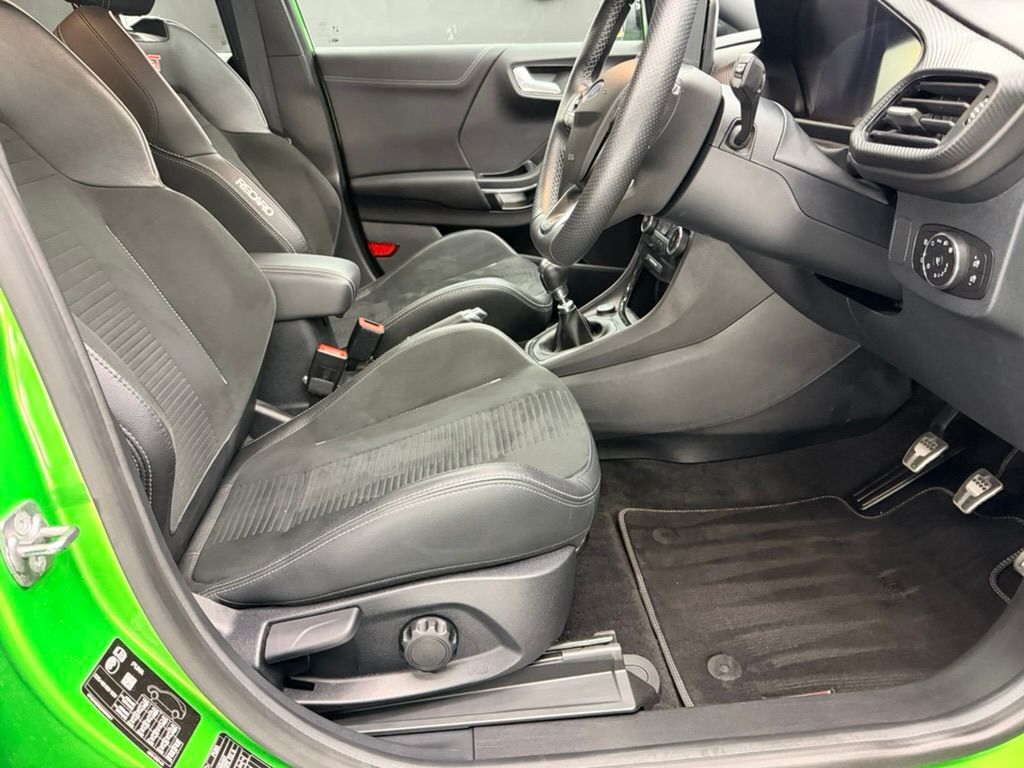 Ford Puma 1.5T EcoBoost ST SUV 5dr Petrol Manual Euro 6 (s/s) (200 ps) 5dr Manual 2026