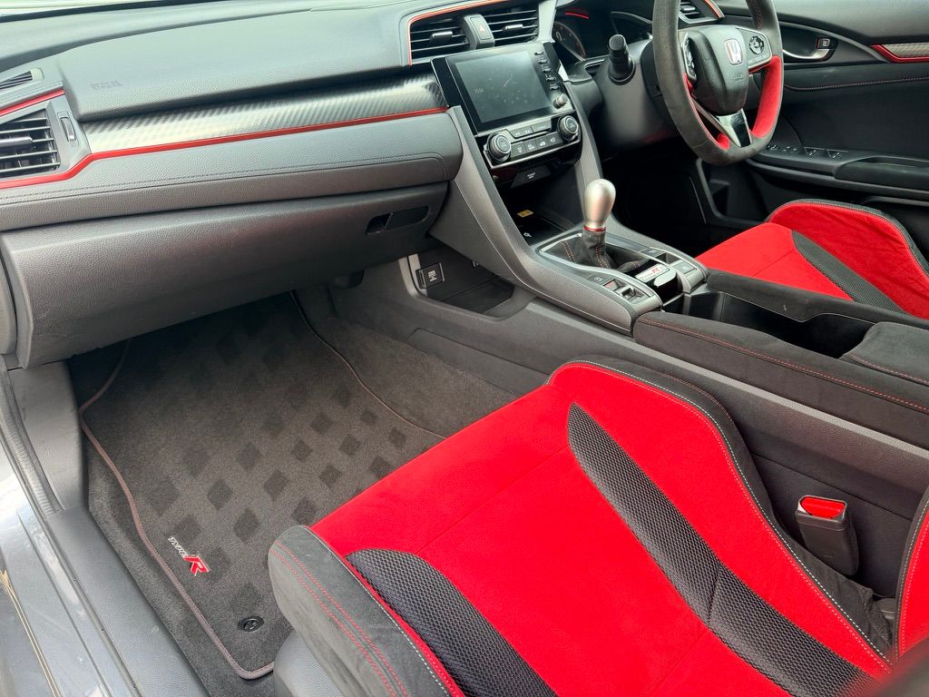 Honda Civic 2.0 VTEC Turbo Type R GT Hatchback 5dr Petrol Manual Euro 6 (s/s) (320 ps) 5dr Manual 2026