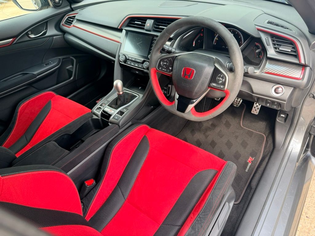 Honda Civic 2.0 VTEC Turbo Type R GT Hatchback 5dr Petrol Manual Euro 6 (s/s) (320 ps) 5dr Manual 2026