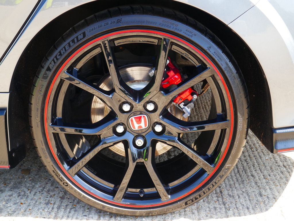 Honda Civic 2.0 VTEC Turbo Type R GT Hatchback 5dr Petrol Manual Euro 6 (s/s) (320 ps) 5dr Manual 2026