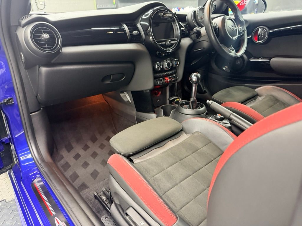 MINI Hatch 2.0 John Cooper Works GPF Hatchback 3dr Petrol Manual Euro 6 (s/s) (231 ps) 3dr Manual 2026