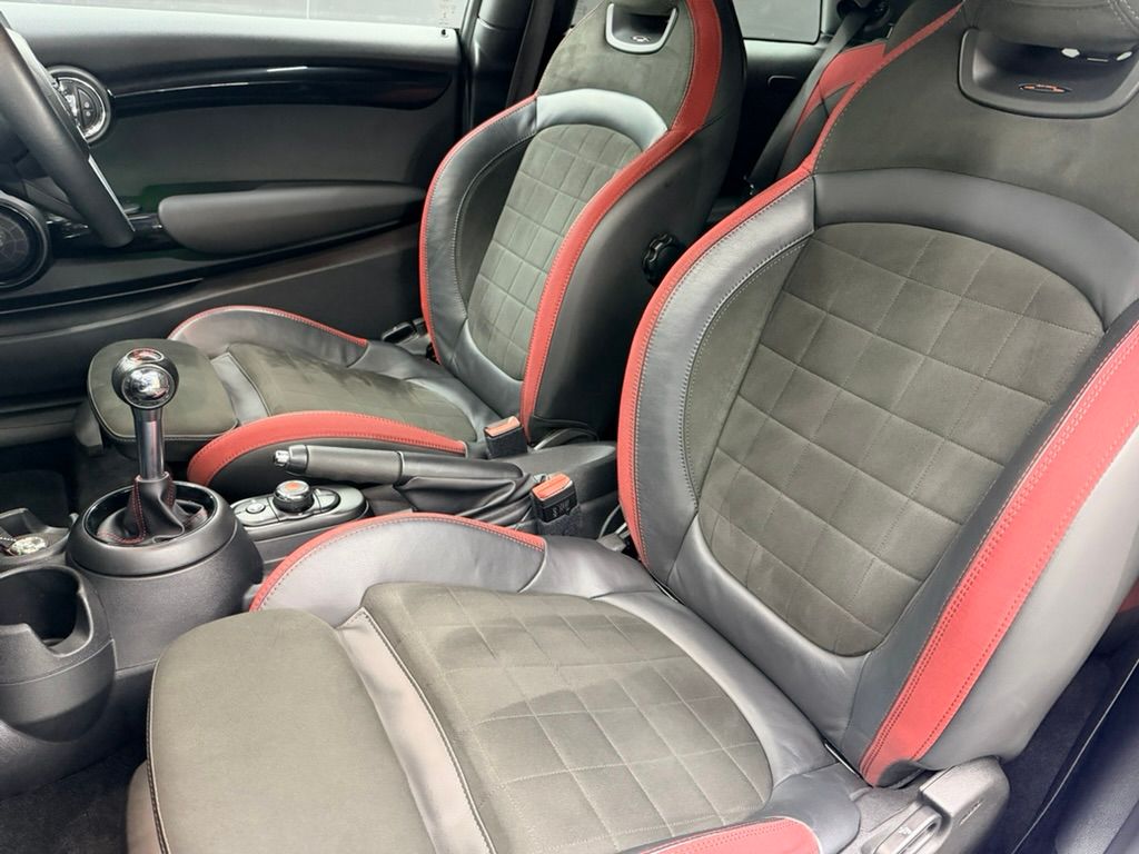 MINI Hatch 2.0 John Cooper Works GPF Hatchback 3dr Petrol Manual Euro 6 (s/s) (231 ps) 3dr Manual 2026