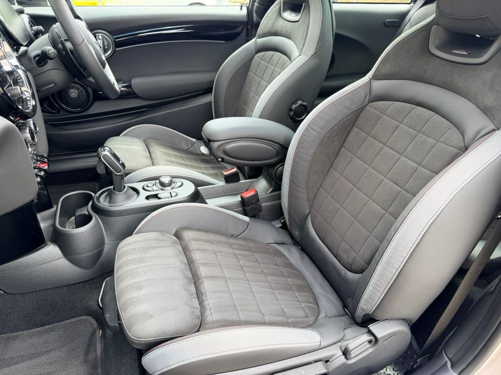 MINI Hatch 2.0 John Cooper Works Hatchback 3dr Petrol Steptronic Euro 6 (s/s) (231 ps) 3dr Automatic 2026