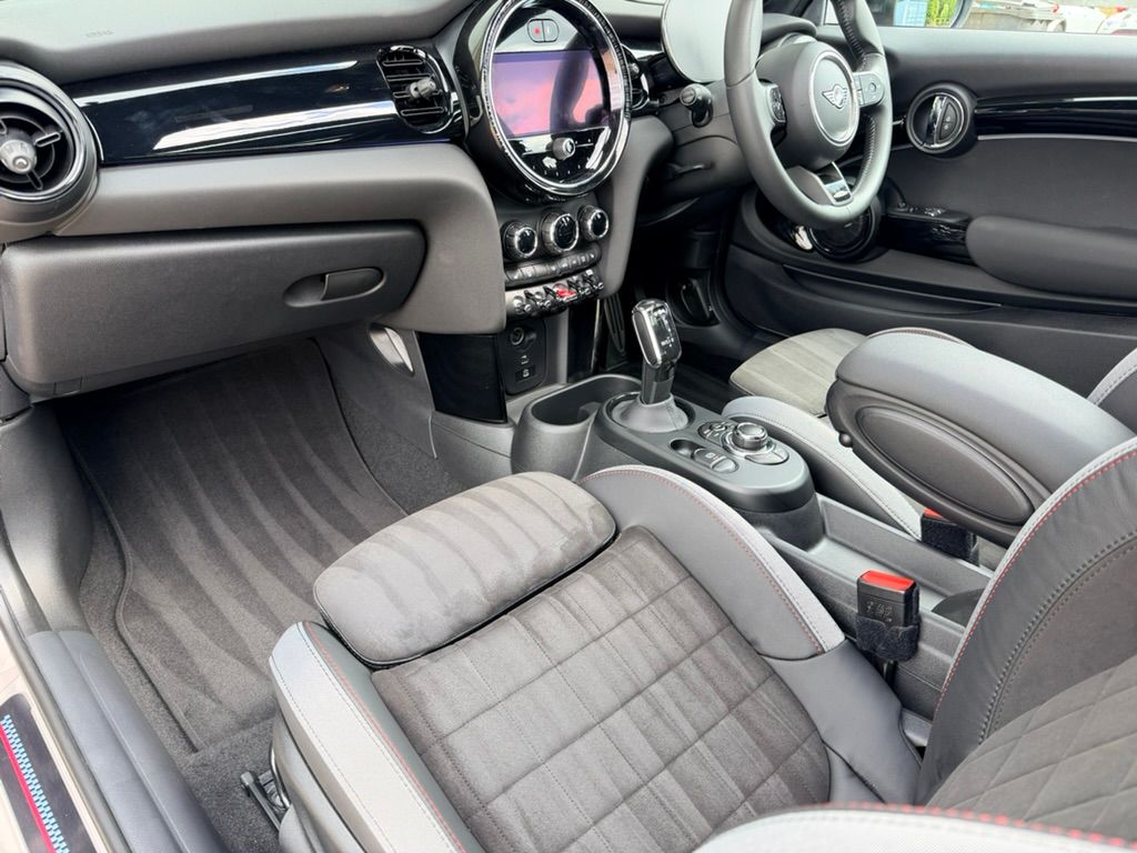 MINI Hatch 2.0 John Cooper Works Hatchback 3dr Petrol Steptronic Euro 6 (s/s) (231 ps) 3dr Automatic 2026