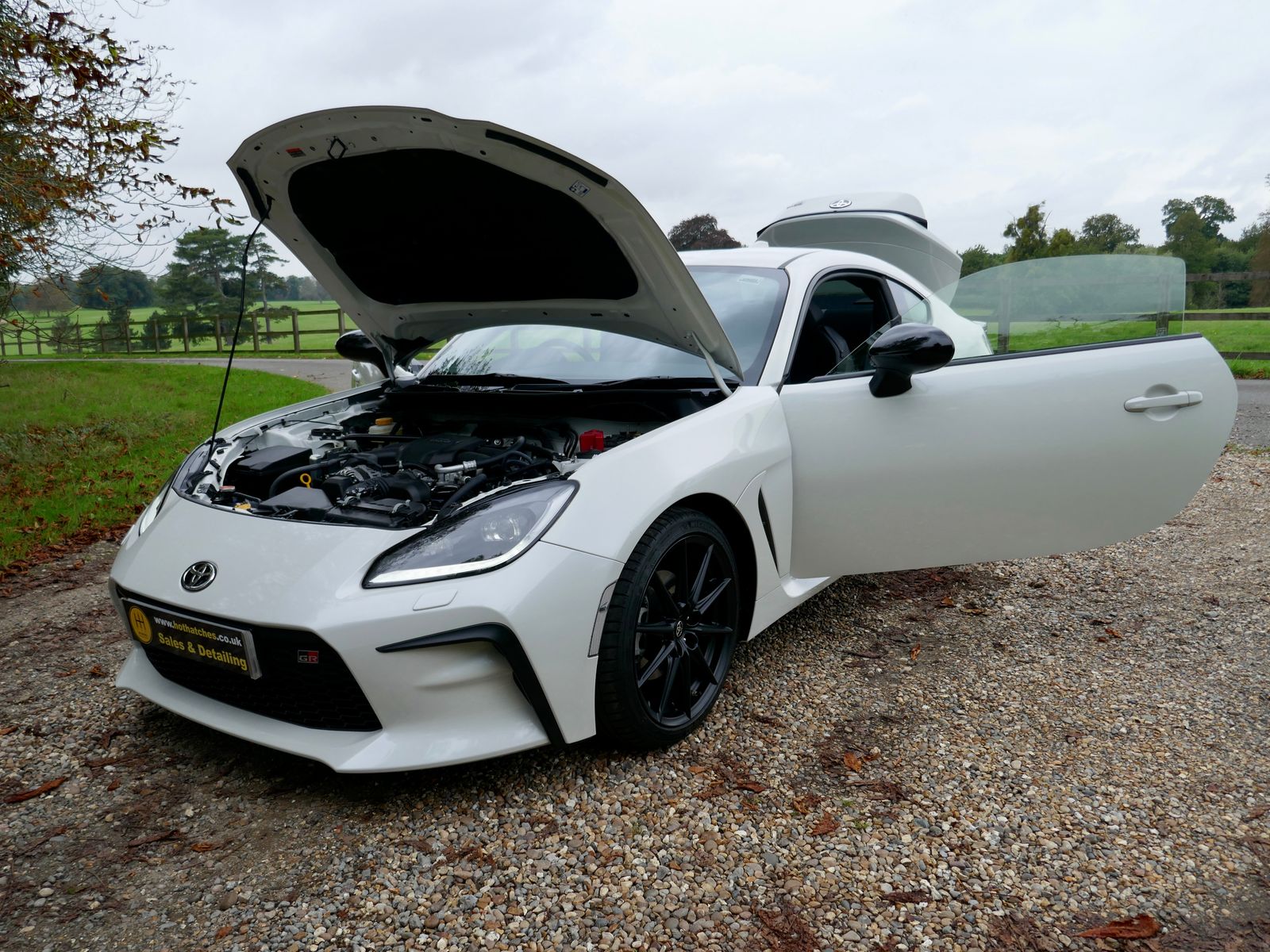 Toyota Gr86 2.4 Boxer D-4S Coupe 2dr Petrol Manual Euro 6 (234 ps) 2dr Manual 2026