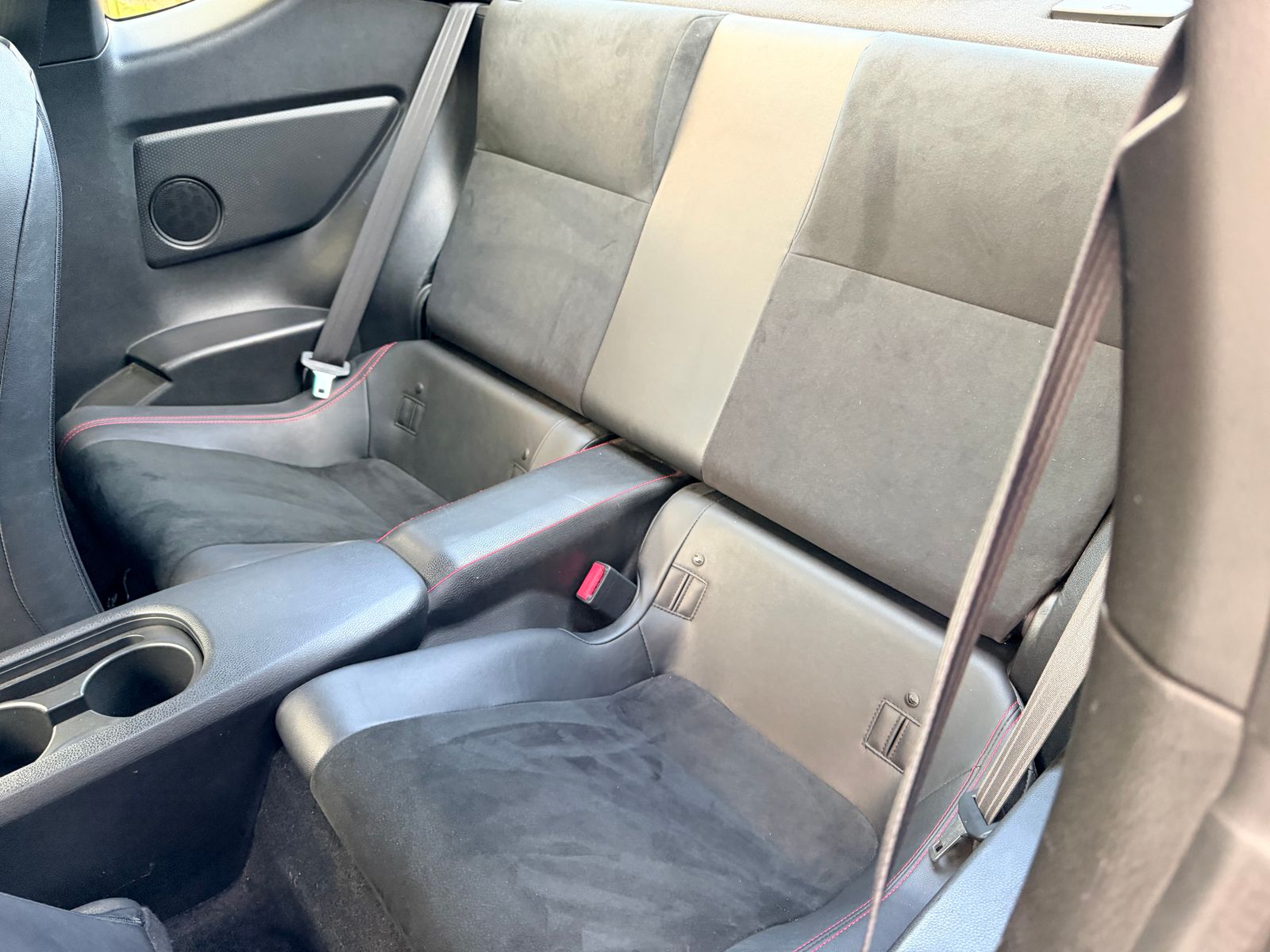 Toyota GT86 2.0 Boxer D-4S Coupe 2dr Petrol Manual Euro 5 (200 ps) 2dr Manual 2026