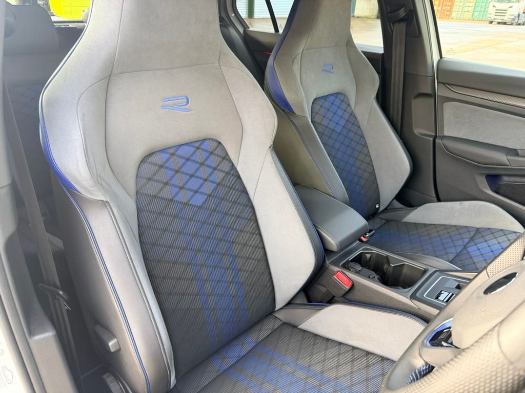 Volkswagen Golf 2.0 TSI R Hatchback 5dr Petrol DSG 4Motion Euro 6 (s/s) (320 ps) 5dr Automatic 2026