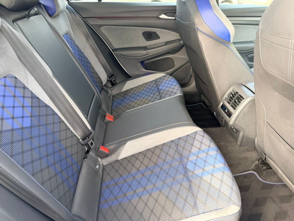 Volkswagen Golf 2.0 TSI R Hatchback 5dr Petrol DSG 4Motion Euro 6 (s/s) (320 ps) 5dr Automatic 2026