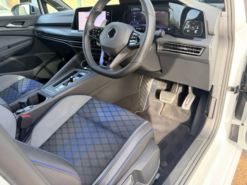 Volkswagen Golf 2.0 TSI R Hatchback 5dr Petrol DSG 4Motion Euro 6 (s/s) (320 ps) 5dr Automatic 2026