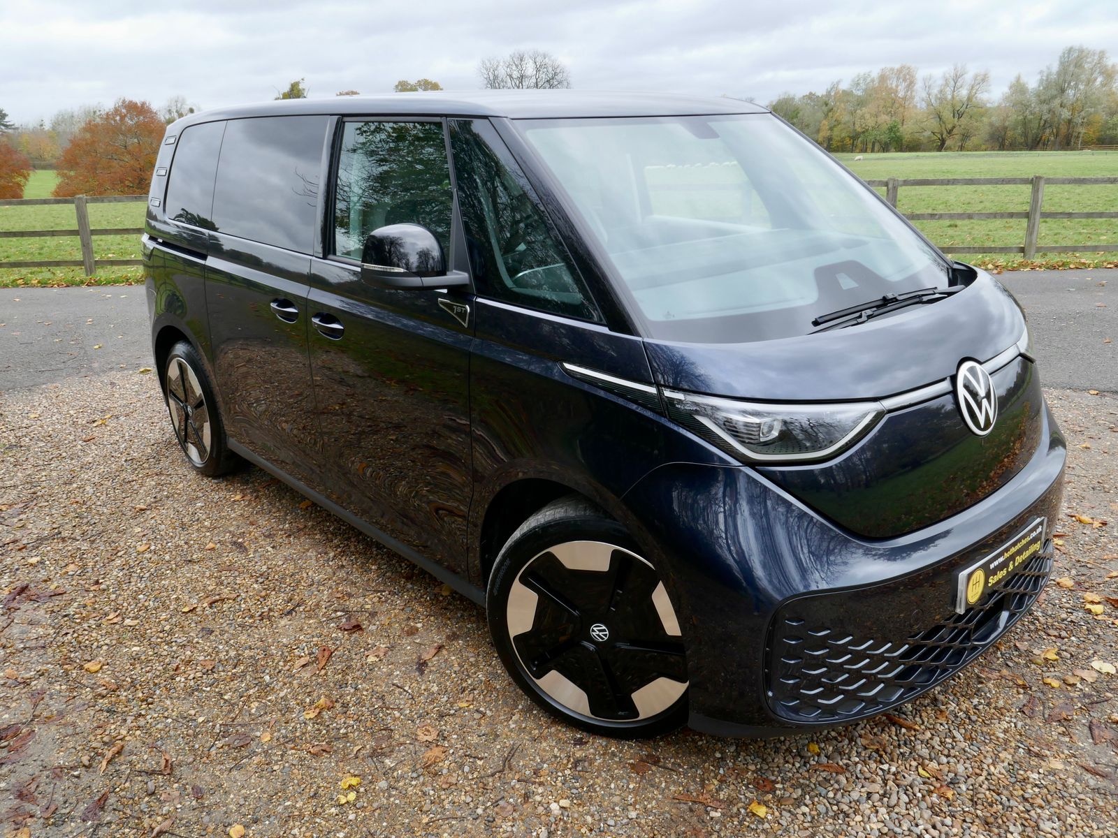 Volkswagen ID. Buzz Pro 77kWh 1ST Edition MPV 5dr Electric Auto (204 ps) 5dr Automatic 2025