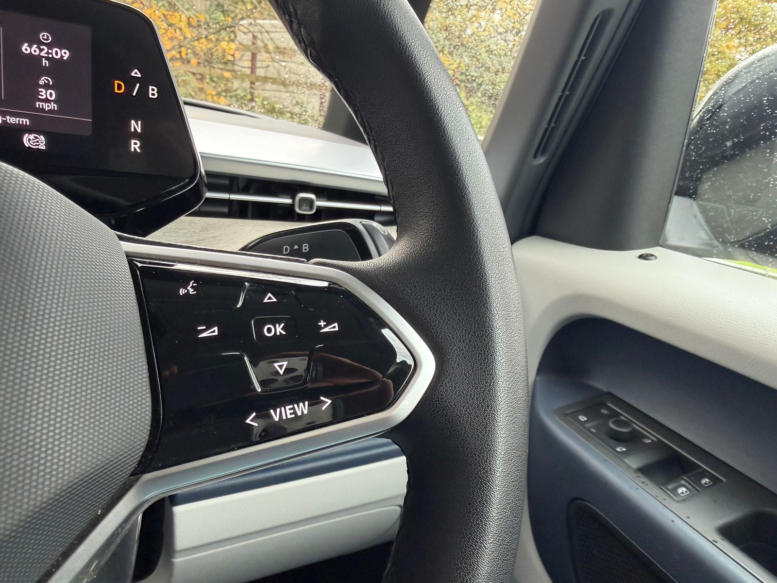 Volkswagen ID. Buzz Pro 77kWh 1ST Edition MPV 5dr Electric Auto (204 ps) 5dr Automatic 2025