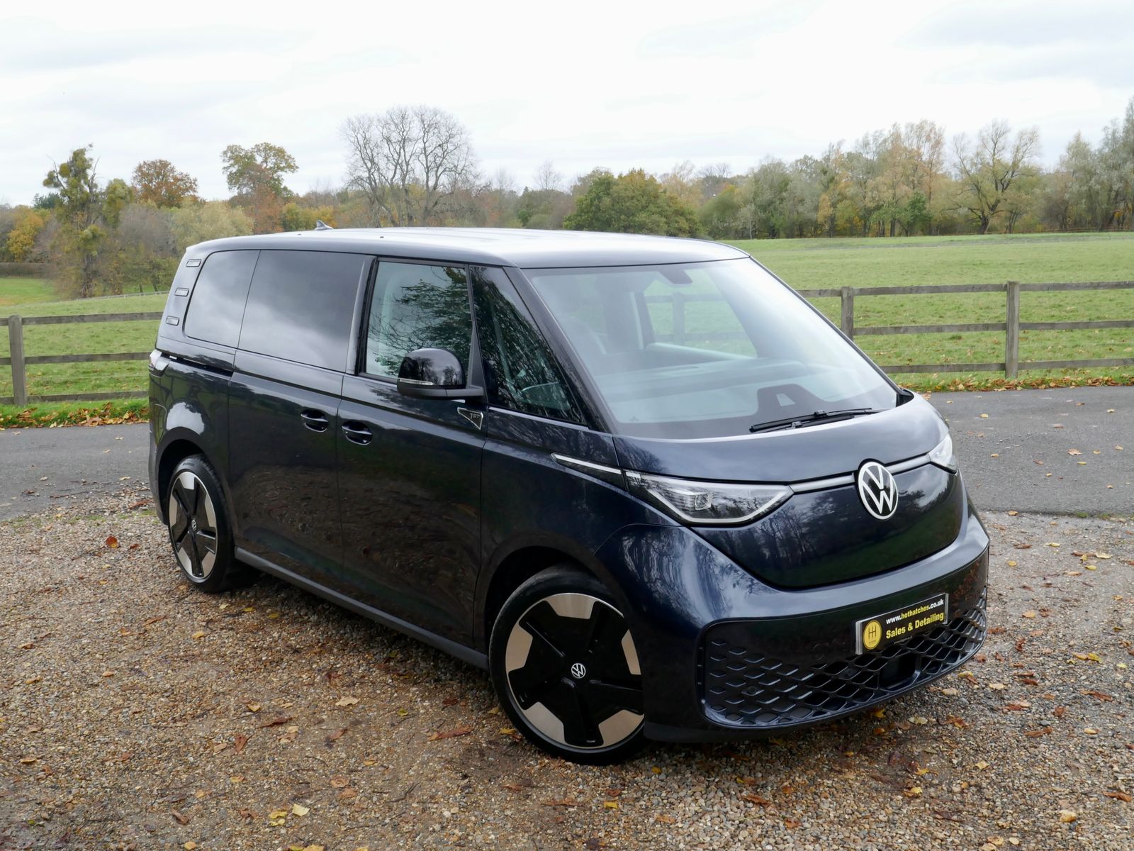 Volkswagen ID. Buzz Pro 77kWh 1ST Edition MPV 5dr Electric Auto (204 ps) 5dr Automatic 2025