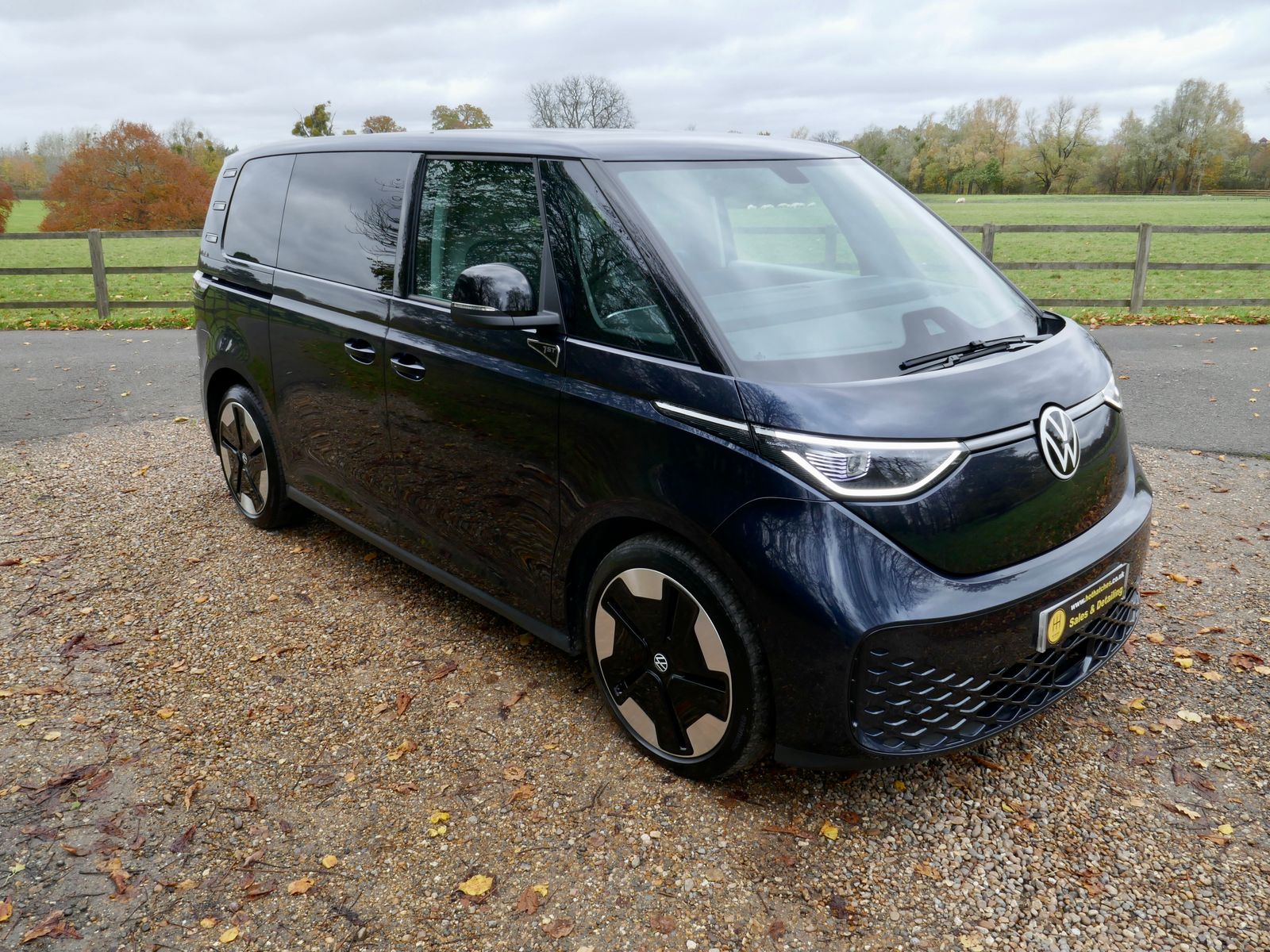 Volkswagen ID. Buzz Pro 77kWh 1ST Edition MPV 5dr Electric Auto (204 ps) 5dr Automatic 2025