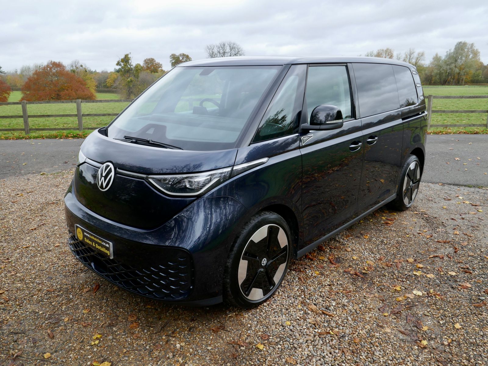 Volkswagen ID. Buzz Pro 77kWh 1ST Edition MPV 5dr Electric Auto (204 ps) 5dr Automatic 2025