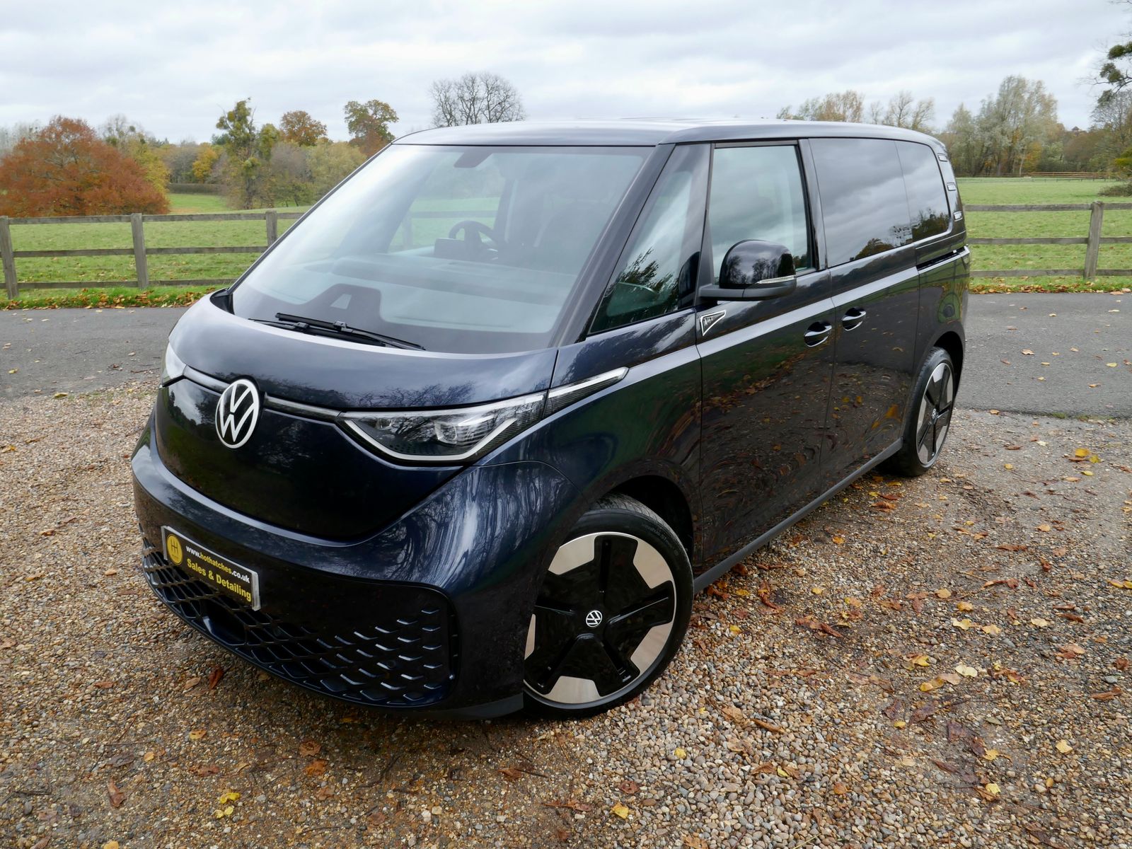 Volkswagen ID. Buzz Pro 77kWh 1ST Edition MPV 5dr Electric Auto (204 ps) 5dr Automatic 2025