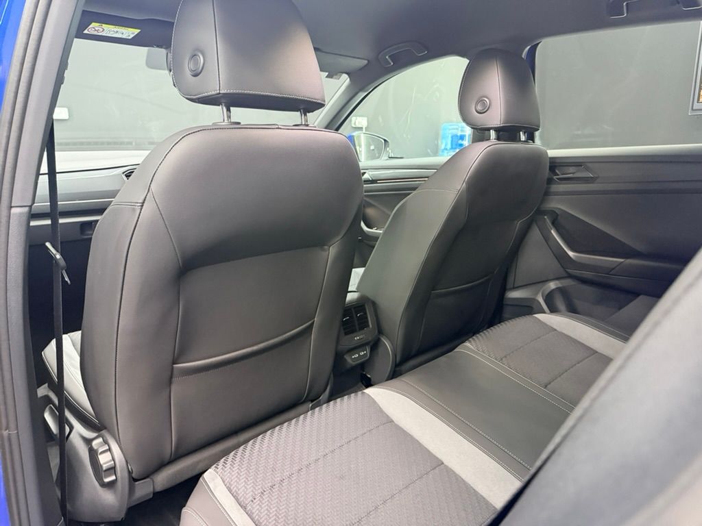 Volkswagen T-Roc 1.5 TSI GPF EVO R-Line SUV 5dr Petrol Manual Euro 6 (s/s) (150 ps) 5dr Manual 2026