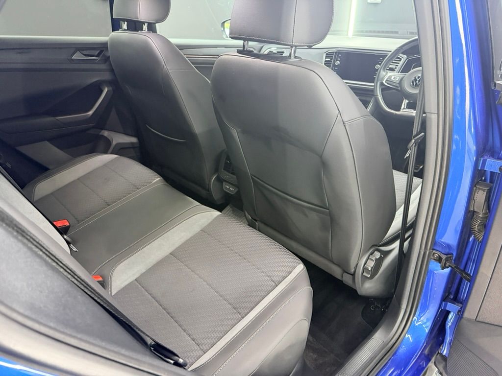 Volkswagen T-Roc 1.5 TSI GPF EVO R-Line SUV 5dr Petrol Manual Euro 6 (s/s) (150 ps) 5dr Manual 2026