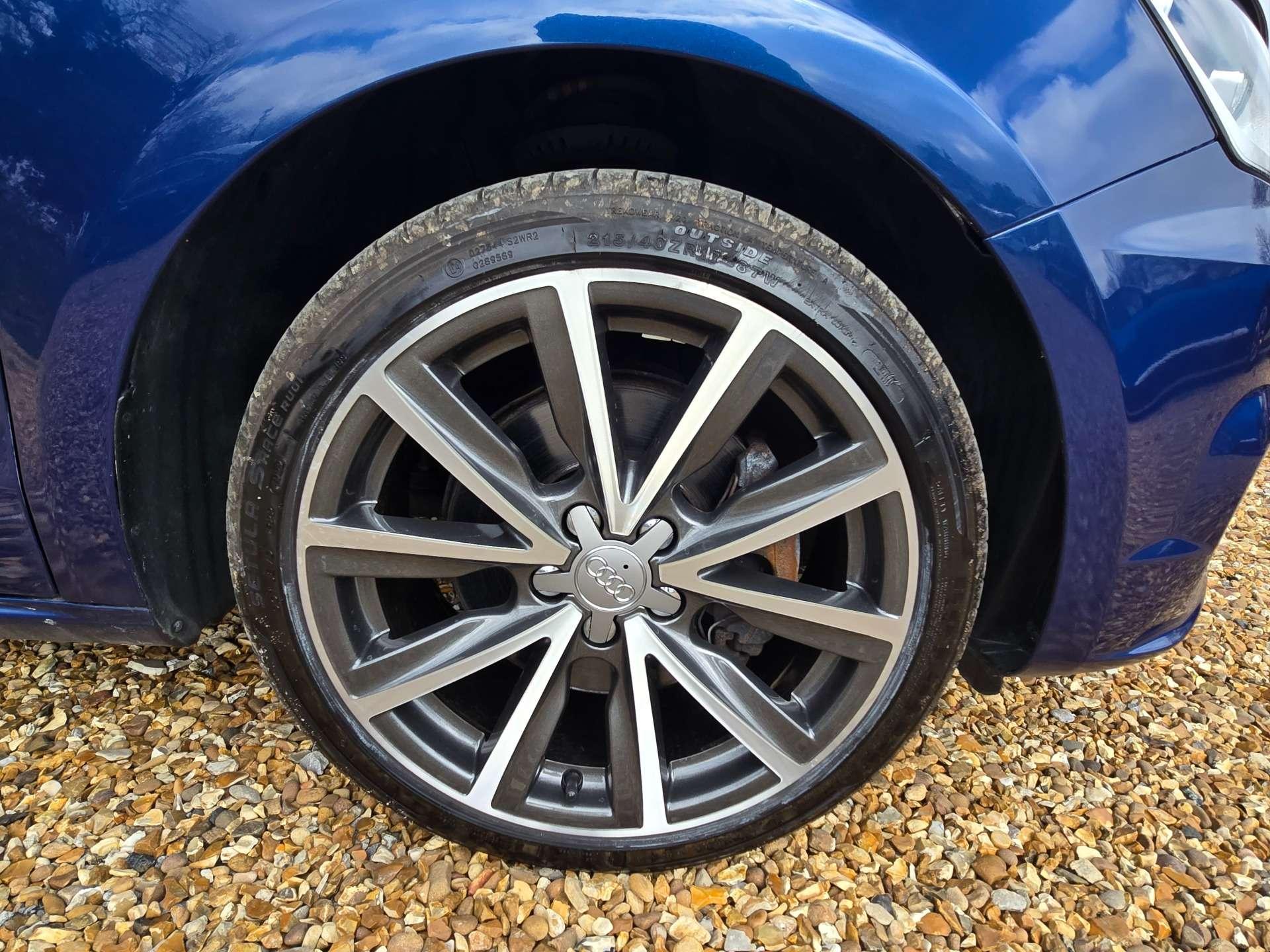 Audi A1 1.4 A1 Sportback TFSI Sport Semi-Auto 5dr 5dr Automatic 2017