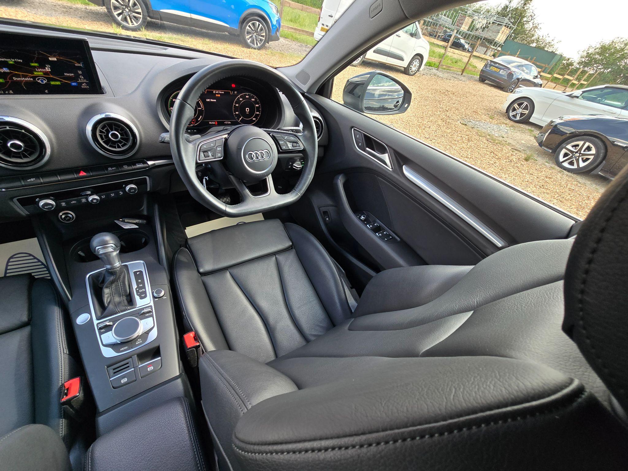 Audi A3 1.4 TFSIe 40 e-tron Sportback S Tronic Euro 6 (s/s) 5dr 8.8kWh 5dr Automatic 2020