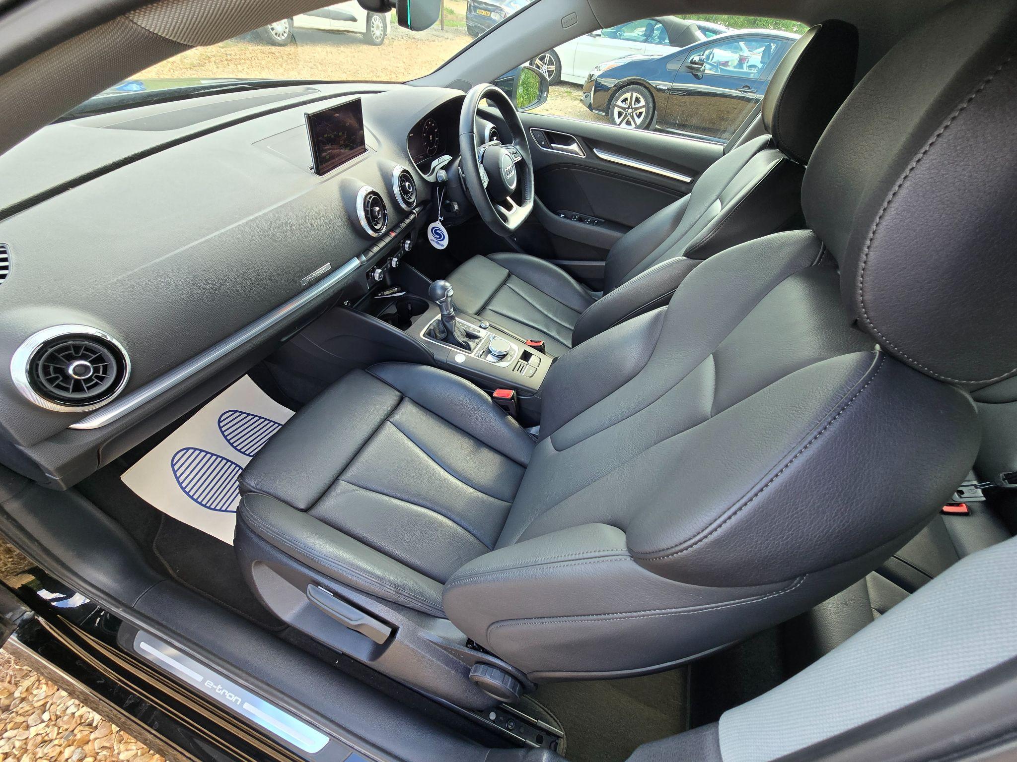 Audi A3 1.4 TFSIe 40 e-tron Sportback S Tronic Euro 6 (s/s) 5dr 8.8kWh 5dr Automatic 2020