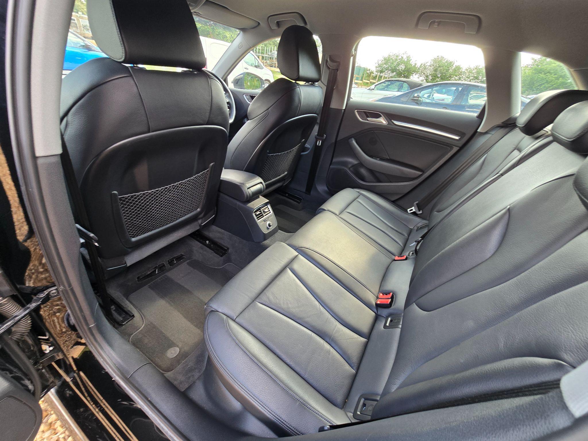 Audi A3 1.4 TFSIe 40 e-tron Sportback S Tronic Euro 6 (s/s) 5dr 8.8kWh 5dr Automatic 2020