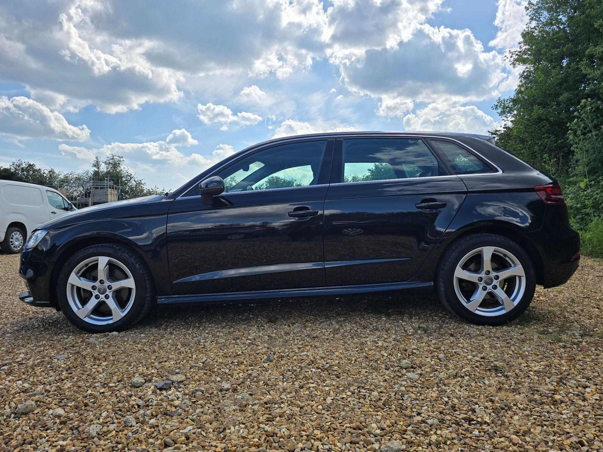 Audi A3 1.4 TFSIe 40 e-tron Sportback S Tronic Euro 6 (s/s) 5dr 8.8kWh 5dr Automatic 2020