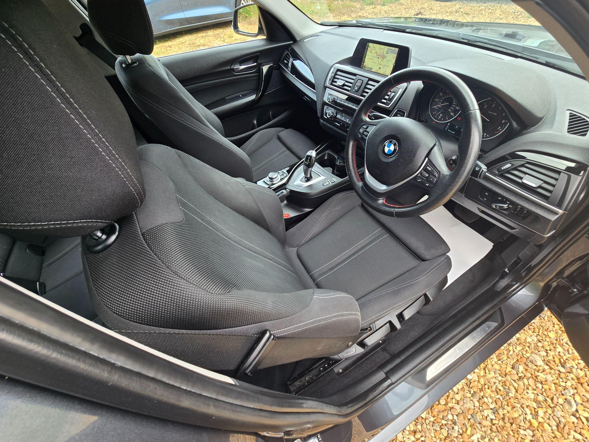 BMW 1 Series 1.5 118i Sport Auto Euro 6 (s/s) 5dr 5dr Automatic 2017