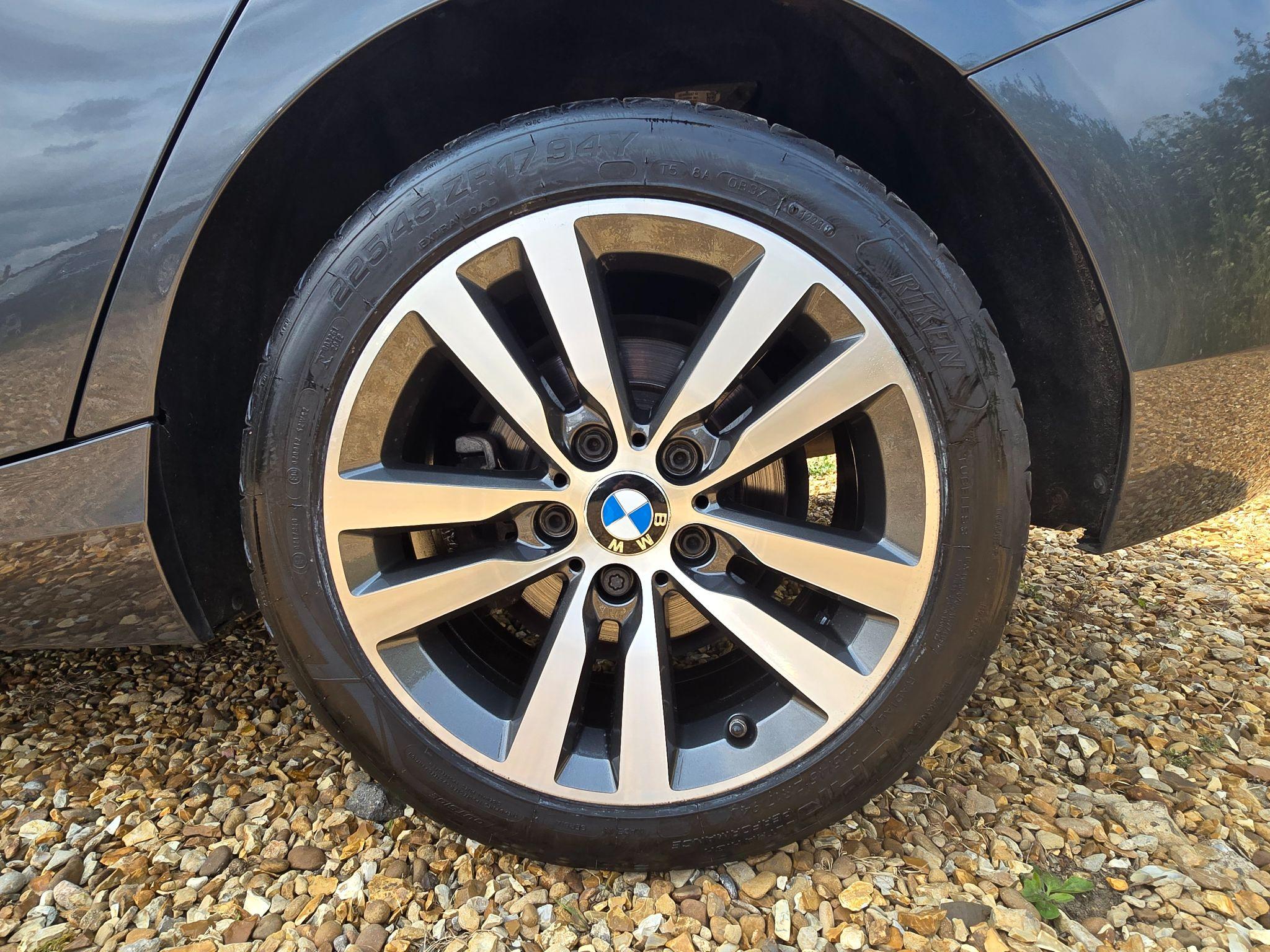 BMW 1 Series 1.5 118i Sport Auto Euro 6 (s/s) 5dr 5dr Automatic 2017