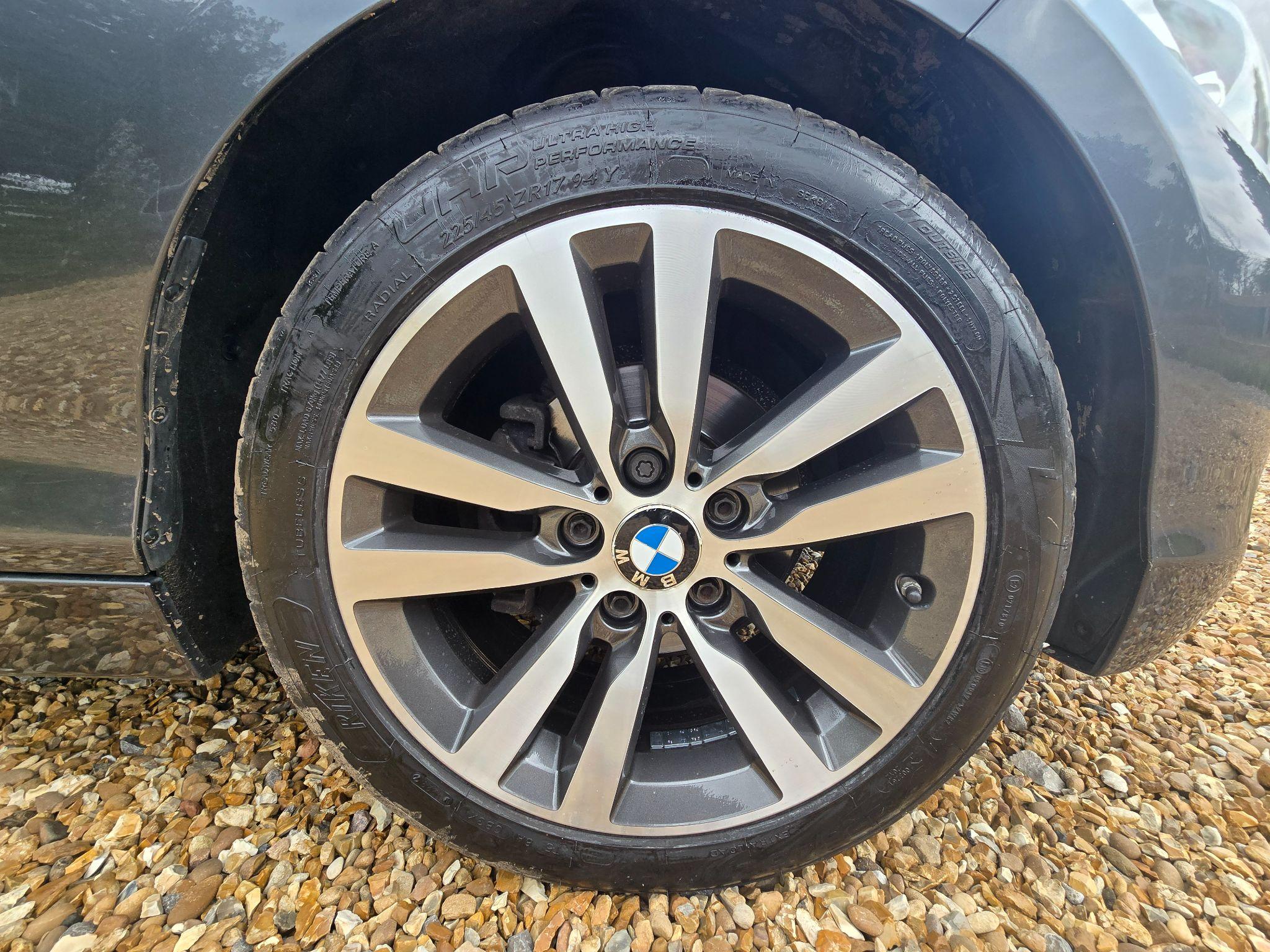 BMW 1 Series 1.5 118i Sport Auto Euro 6 (s/s) 5dr 5dr Automatic 2017