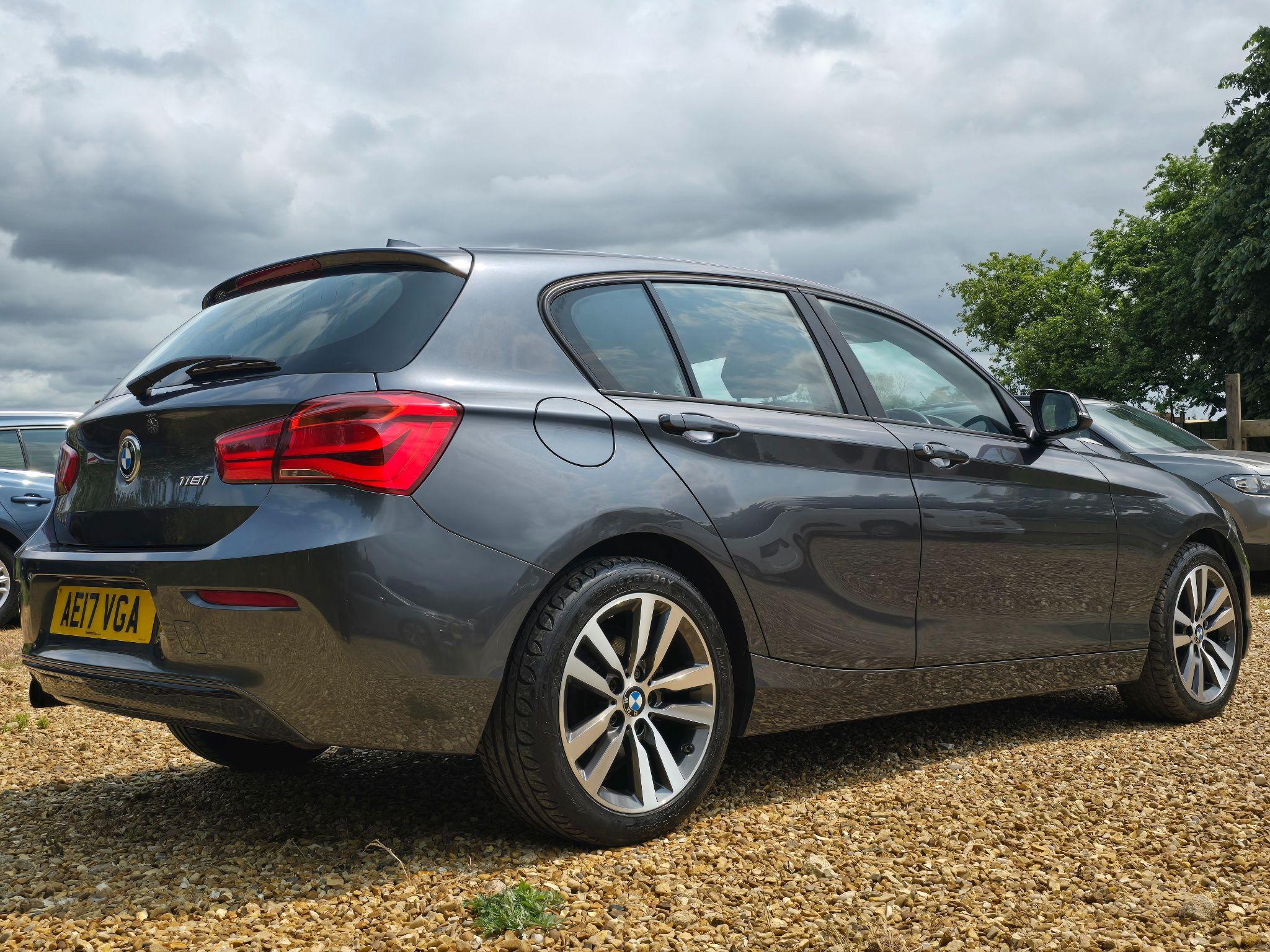 BMW 1 Series 1.5 118i Sport Auto Euro 6 (s/s) 5dr 5dr Automatic 2017