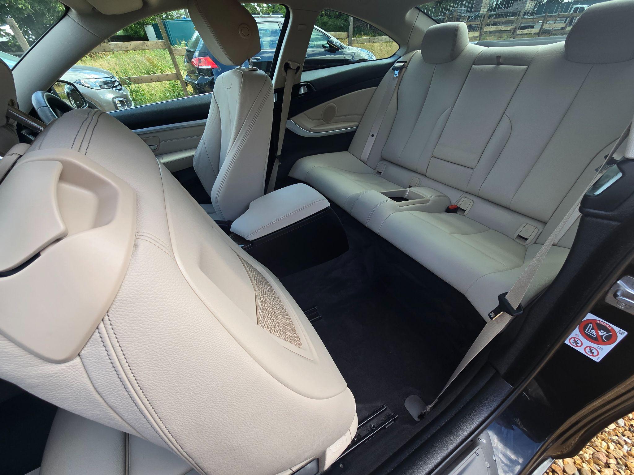 BMW 4 Series 2.0 420d Luxury Auto Euro 6 (s/s) 2dr 2dr Automatic 2016