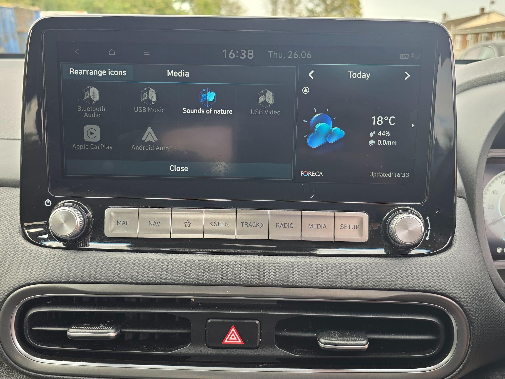 Hyundai Kona 64kWh Premium Auto 5dr (10.5kW Charger) 5dr Automatic 2021