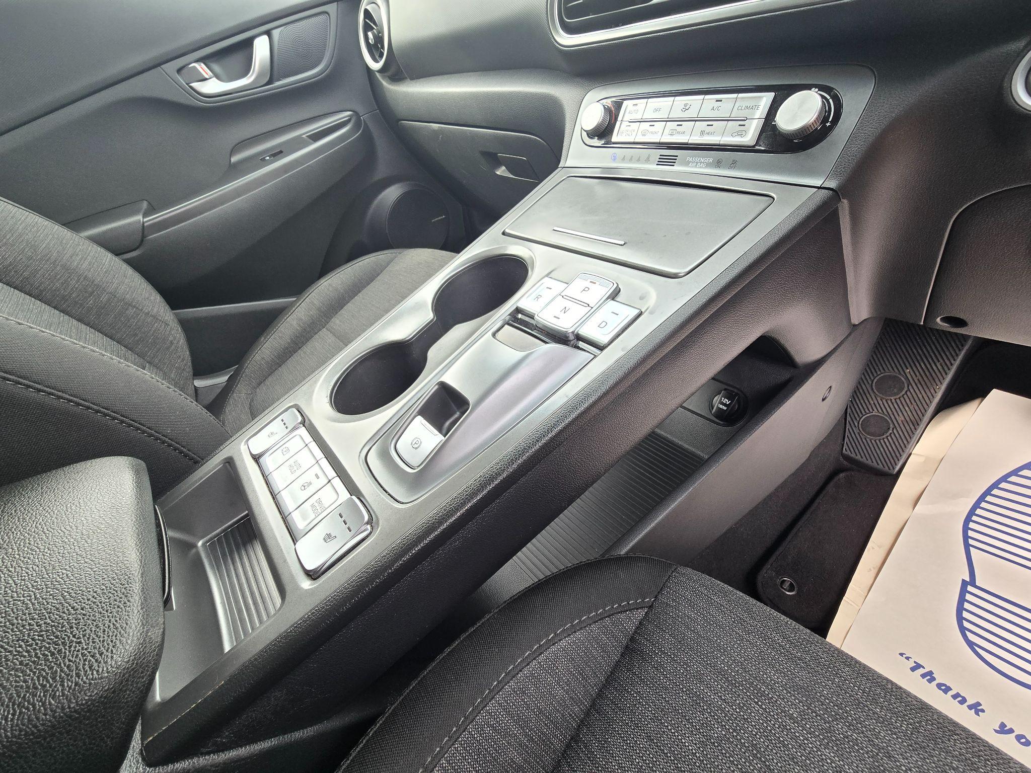Hyundai Kona 64kWh Premium Auto 5dr (10.5kW Charger) 5dr Automatic 2021
