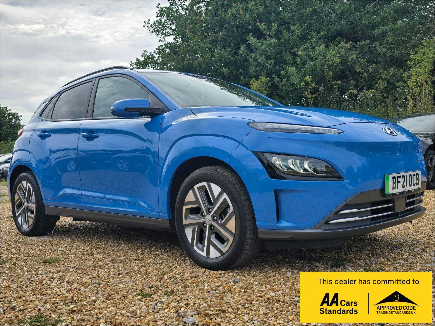 Hyundai Kona 64kWh Premium Auto 5dr (10.5kW Charger) 5dr Automatic 2021