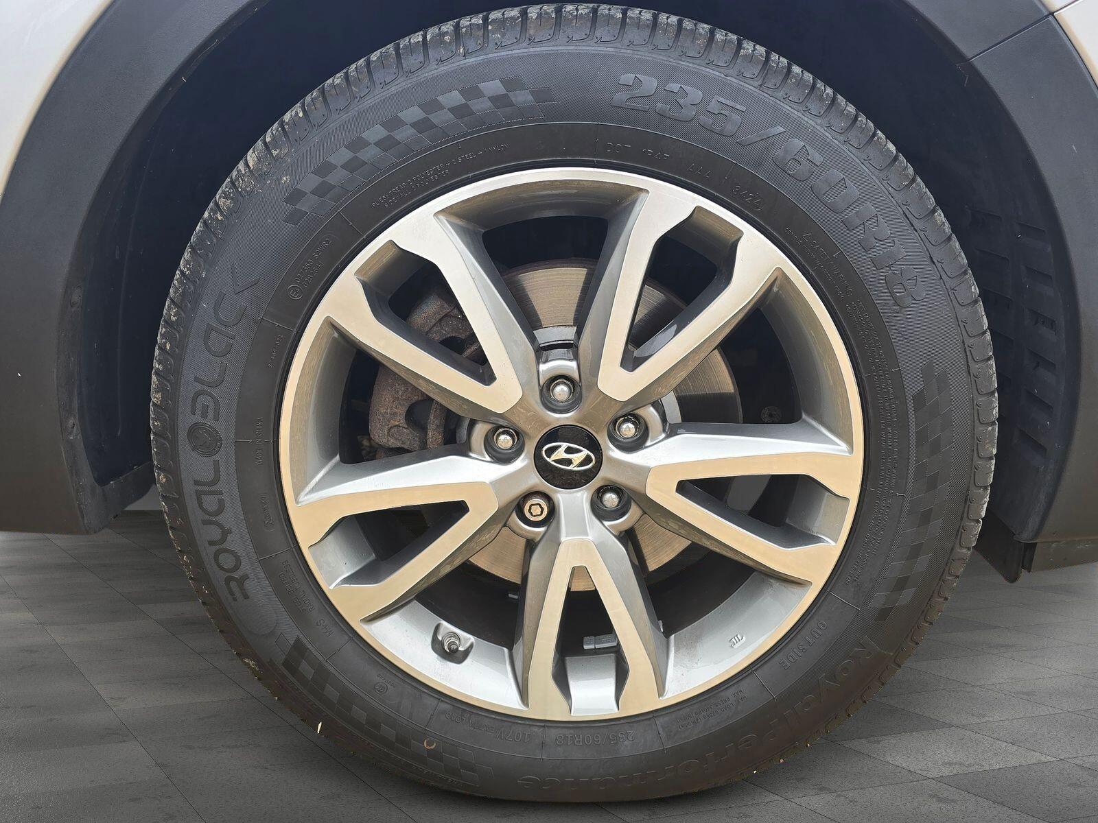 Hyundai Santa Fe 2.2 CRDi Premium Auto 4WD Euro 5 5dr (7 seat) 5dr Automatic 2014