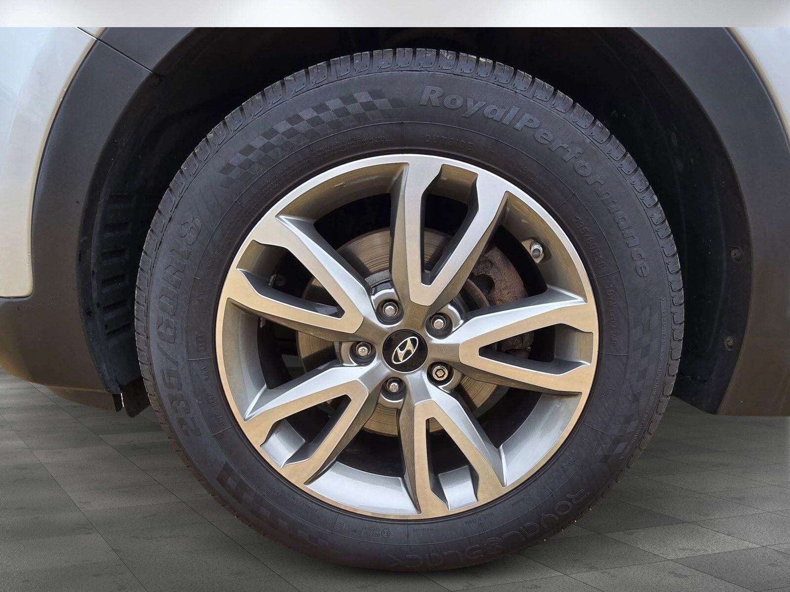 Hyundai Santa Fe 2.2 CRDi Premium Auto 4WD Euro 5 5dr (7 seat) 5dr Automatic 2014